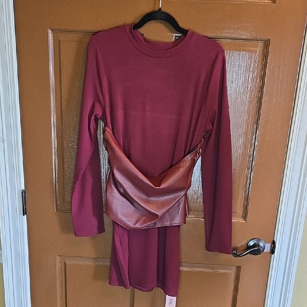 MICAS-Maroon long sleeved pullover T shirt dress w/ faux leather Sz M NWT